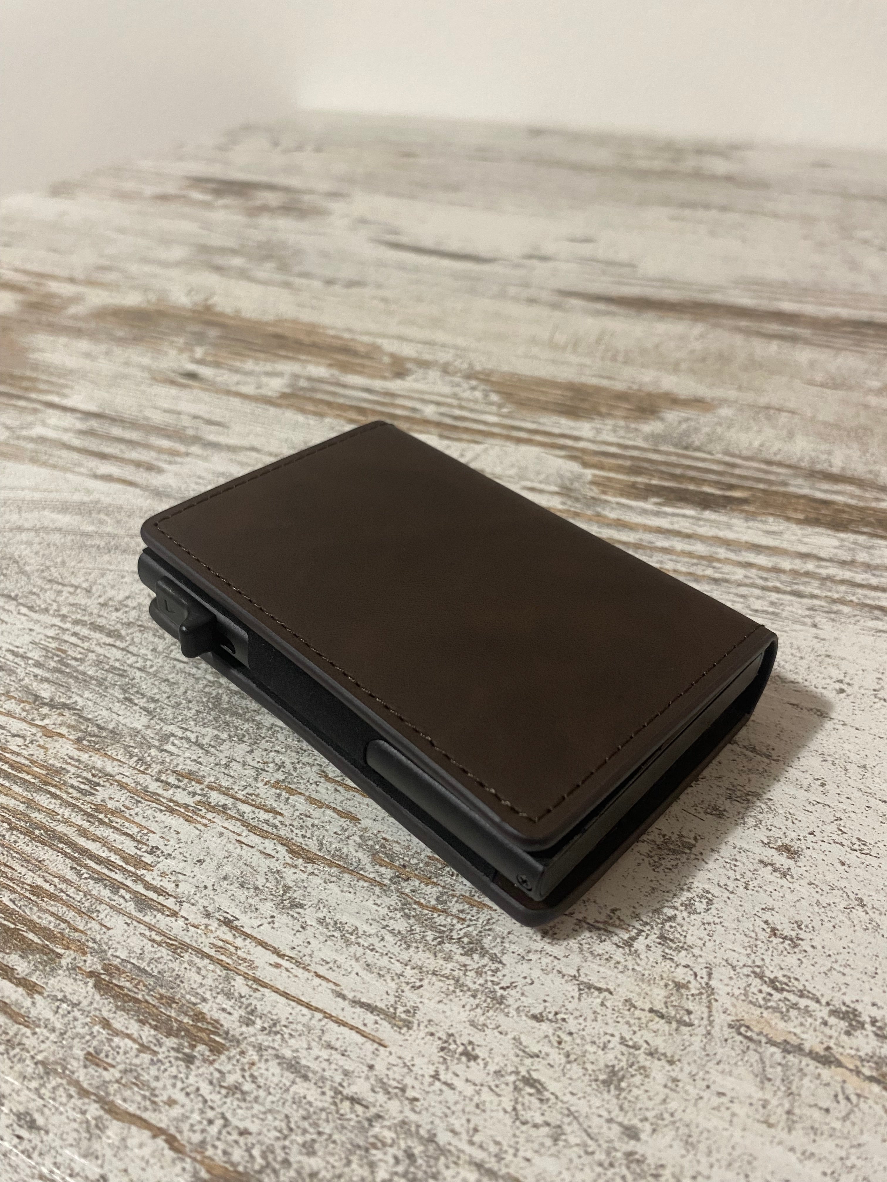 PORTAFOGLIO RFID NOVIIK