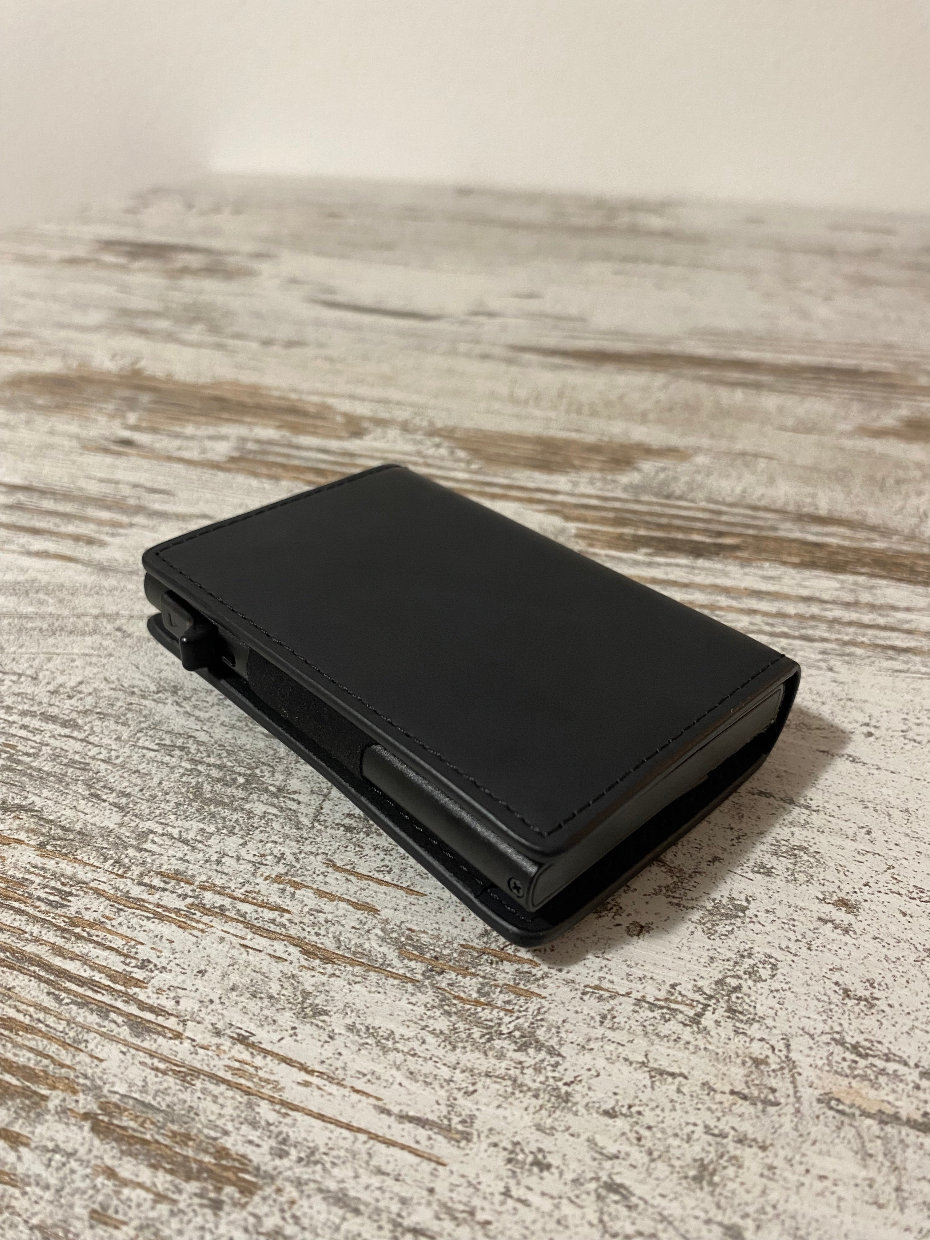 PORTAFOGLIO RFID NOVIIK