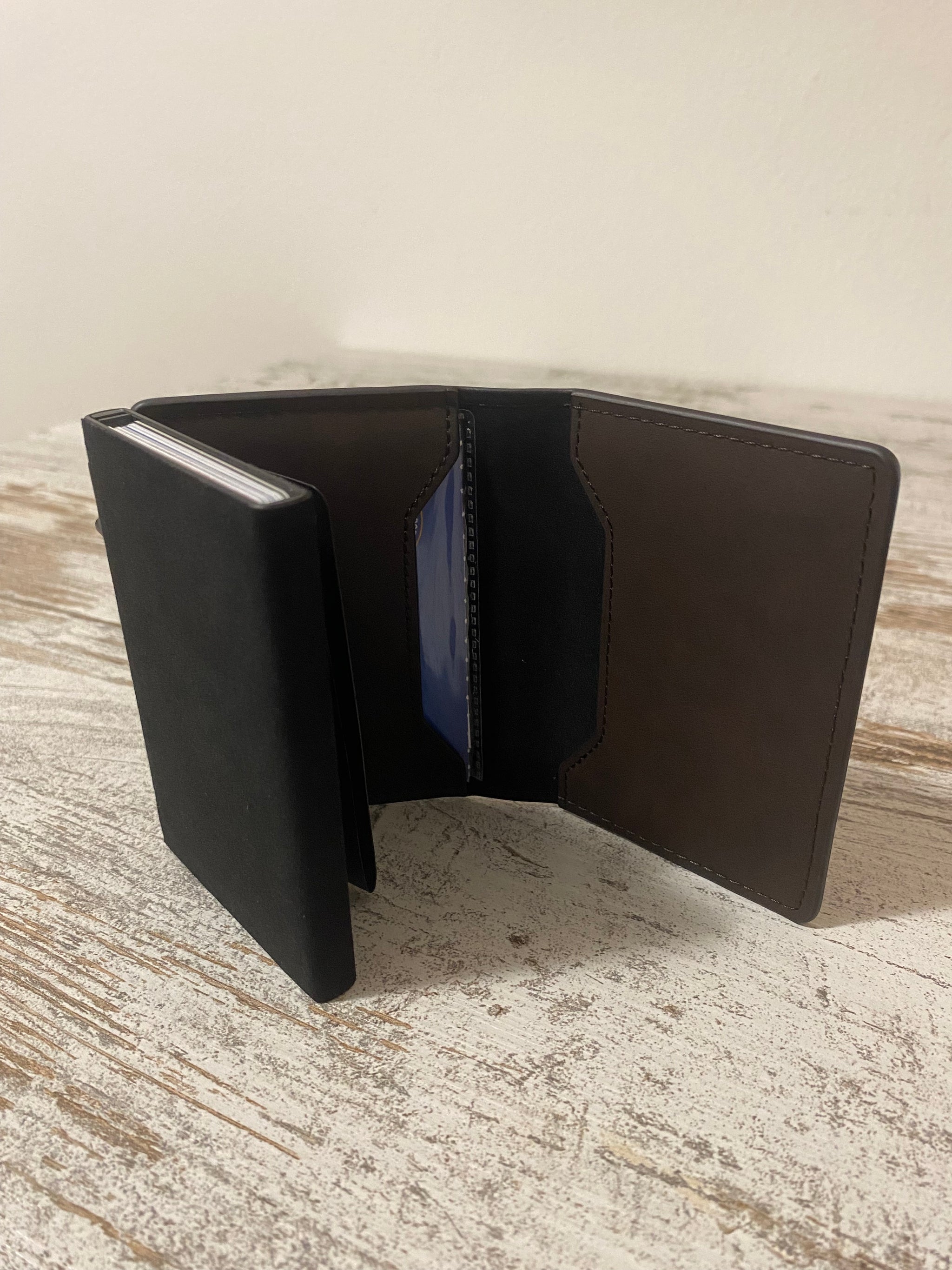 PORTAFOGLIO RFID NOVIIK